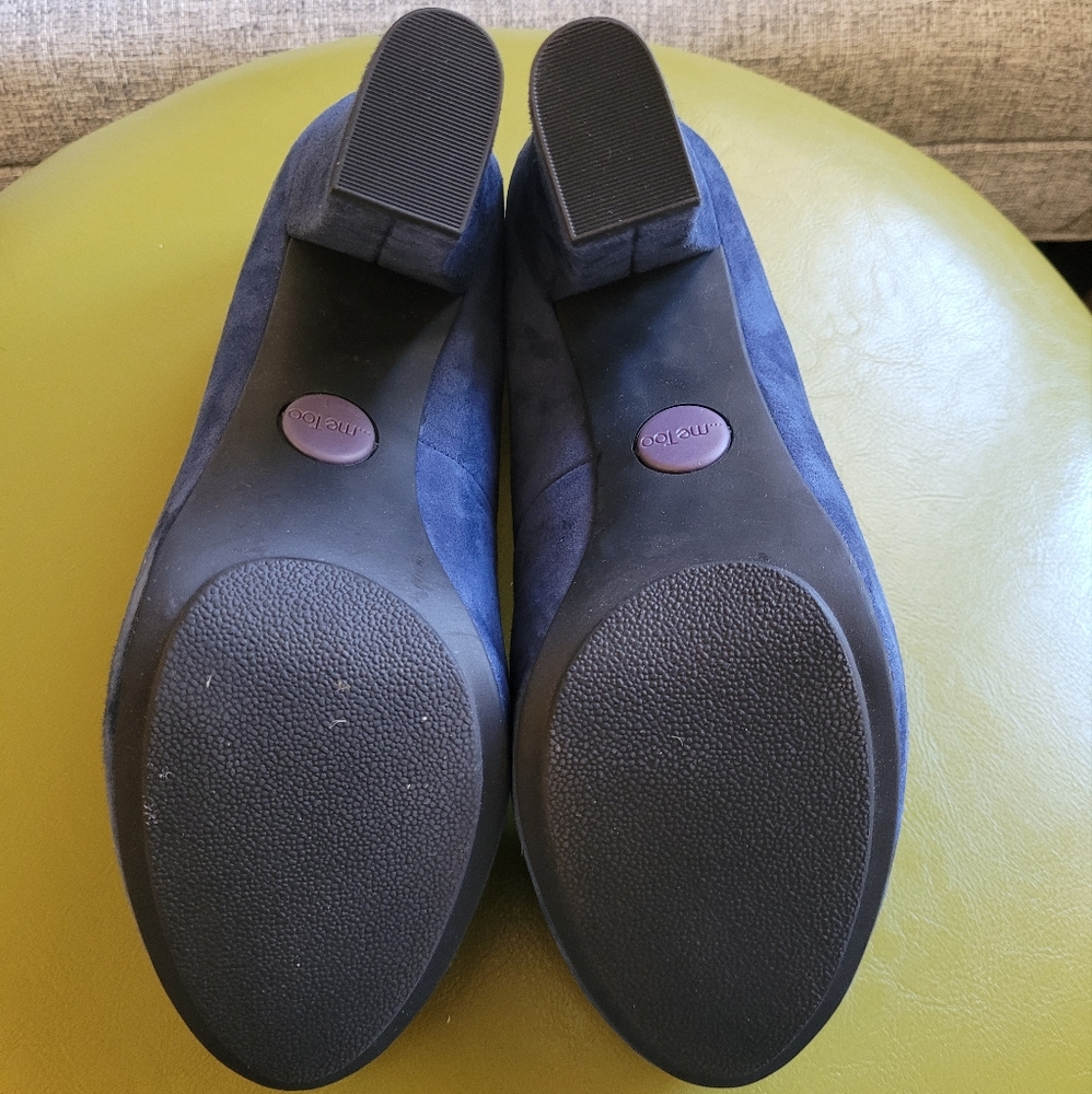 Me Too Leanna Navy Suede Heels - 8M - Picture 6 of 7